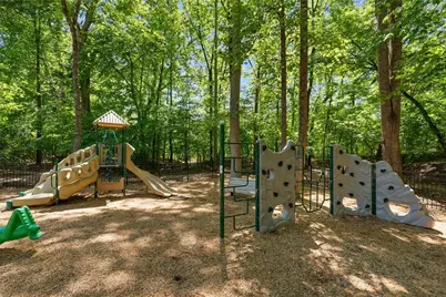 802 Lakeglen Drive, Suwanee, GA 30024 - Photo 61