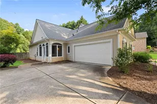 802 Lakeglen Dr, Suwanee, GA 30024 - Photo 49