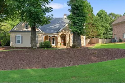 802 Lakeglen Drive, Suwanee, GA 30024 - Photo 1