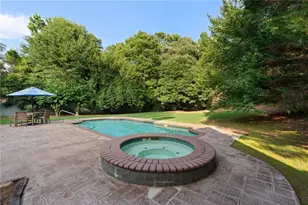 802 Lakeglen Dr, Suwanee, GA 30024 - Photo 41