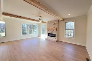 4795 Fairways Ln, Jefferson, GA 30549 - Photo 7