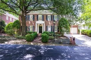 15 Old Paces Pl, Atlanta, GA 30327 - Photo 1