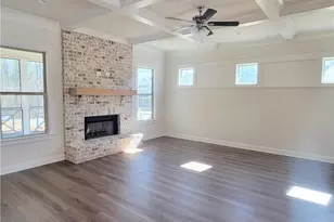 1960 Duncans Mill Ln, Jefferson, GA 30549 - Photo 7