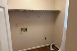 978 SW Mill Bend Dr SW, Lawrenceville, GA 30044 - Photo 33