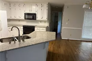 978 SW Mill Bend Dr SW, Lawrenceville, GA 30044 - Photo 5