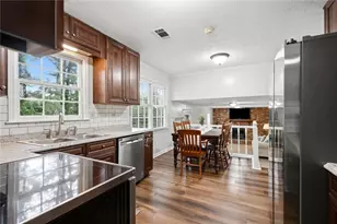 1167 Hutch Ln, Snellville, GA 30078 - Photo 9