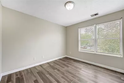 13202 Fairington Ridge Circle, Lithonia, GA 30038 - Photo 17