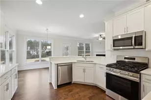 5938 Creek Indian Dr, Sugar Hill, GA 30518 - Photo 5