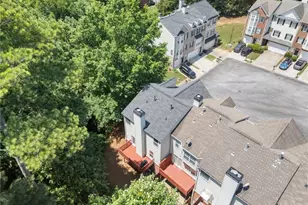 446 Sandtrap Ln, Buford, GA 30518 - Photo 35