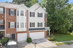 446 Sandtrap Ln, Buford, GA 30518 - Photo 3