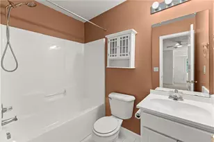 446 Sandtrap Ln, Buford, GA 30518 - Photo 11
