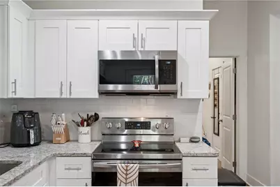 1303 Elizabeth Avenue SW, Atlanta, GA 30310 - Photo 11