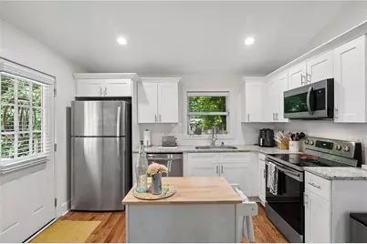 1303 Elizabeth Avenue SW, Atlanta, GA 30310 - Photo 9