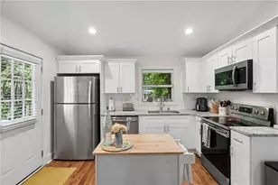 1303 Elizabeth Ave SW, Atlanta, GA 30310 - Photo 9