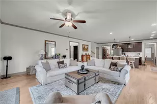 6490 Providence Lake Dr, Gainesville, GA 30506 - Photo 5