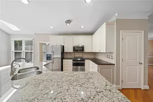 135 Nautica Way, Roswell, GA 30076 - Photo 17