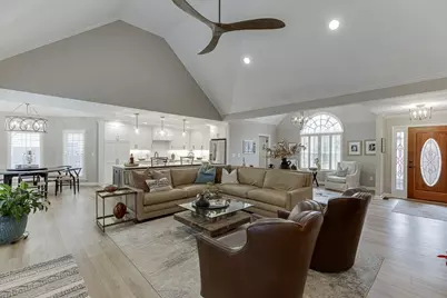 61 Hunters Way, Hoschton, GA 30548 - Photo 9