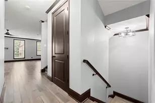 5583 Julian Pl, Atlanta, GA 30342 - Photo 13