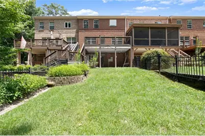 5583 Julian Place, Atlanta, GA 30342 - Photo 43