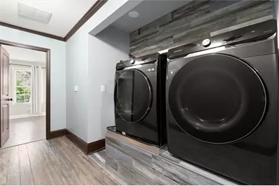 5583 Julian Place, Atlanta, GA 30342 - Photo 27