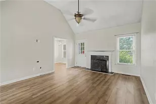 20 Charleston Pkwy, Dallas, GA 30157 - Photo 5