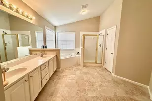 1080 Chandler Ridge Dr, Lawrenceville, GA 30045 - Photo 13