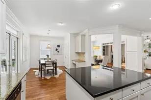1634 Gilstrap Ln NW, Atlanta, GA 30318 - Photo 19
