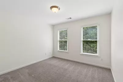 1634 Gilstrap Lane NW, Atlanta, GA 30318 - Photo 33