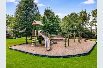1634 Gilstrap Lane NW, Atlanta, GA 30318 - Photo 47