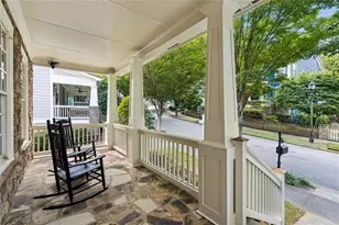 1634 Gilstrap Ln NW, Atlanta, GA 30318 - Photo 3