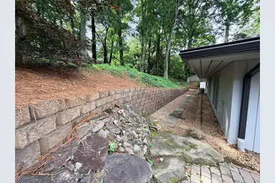 298 Indian Hills Trail, Marietta, GA 30068 - Photo 23