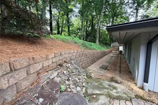 298 Indian Hills Trail, Marietta, GA 30068 - Photo 23