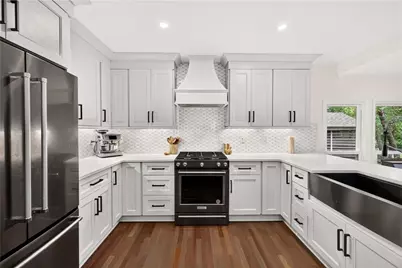 4499 Dobbs Crossing, Marietta, GA 30068 - Photo 19