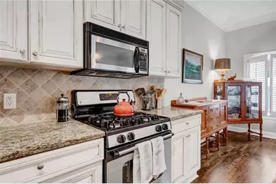 268 Carlyle Park Drive NE, Atlanta, GA 30307 - Photo 13