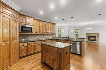 2452 Walkers Glen Lane, Buford, GA 30519 - Photo 21