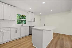 2628 Toni Pl SW, Marietta, GA 30060 - Photo 11