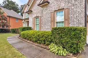 604 Arbor Ridge, Loganville, GA 30052 - Photo 3