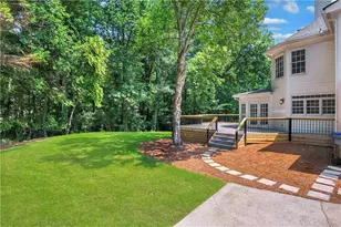 235 Plantation Way, Roswell, GA 30075 - Photo 5