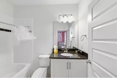 1041 Pine Grove Avenue NE, Atlanta, GA 30319 - Photo 35