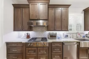 1041 Pine Grove Ave NE, Atlanta, GA 30319 - Photo 15