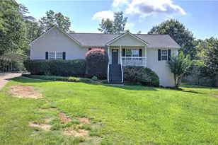 49 Indian Hills Dr, Rydal, GA 30171 - Photo 1