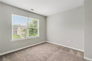 165 Southwind Cir, Newnan, GA 30265 - Photo 13