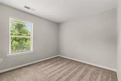 165 Southwind Circle, Newnan, GA 30265 - Photo 11