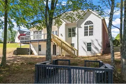 101 Retreat Way, Carrollton, GA 30116 - Photo 3