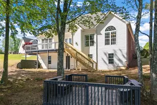 101 Retreat Way, Carrollton, GA 30116 - Photo 3