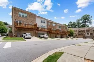 2475 Georgetown Ave, Atlanta, GA 30345 - Photo 39