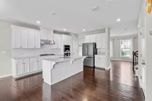 2475 Georgetown Ave, Atlanta, GA 30345 - Photo 11