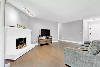 1850 Coachman Cove SW, Snellville, GA 30078 - Photo 5