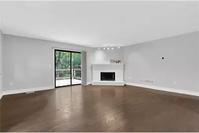 1850 Coachman Cove SW, Snellville, GA 30078 - Photo 3