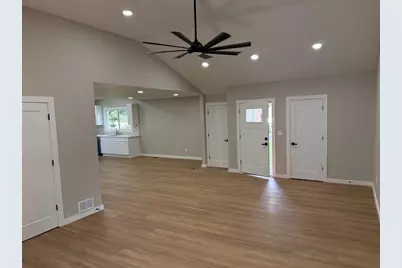 2675 Lantern Lane, Atlanta, GA 30349 - Photo 5